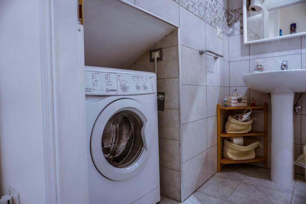 Casa Con Abbonamento Parcheggio Sul Lungomare Apartment Гаета Екстериор снимка